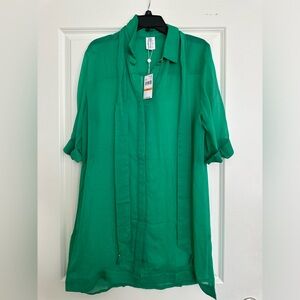 Trina Turk Size Small Green Swim Coverup NWT $25